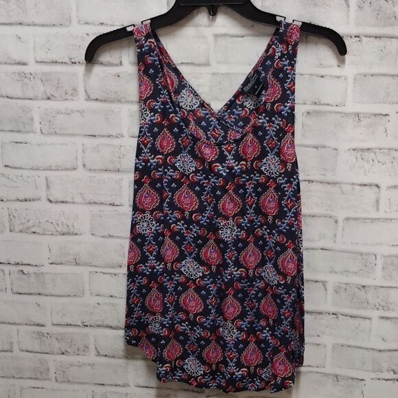 Lucky brand top - Picture 1 of 3